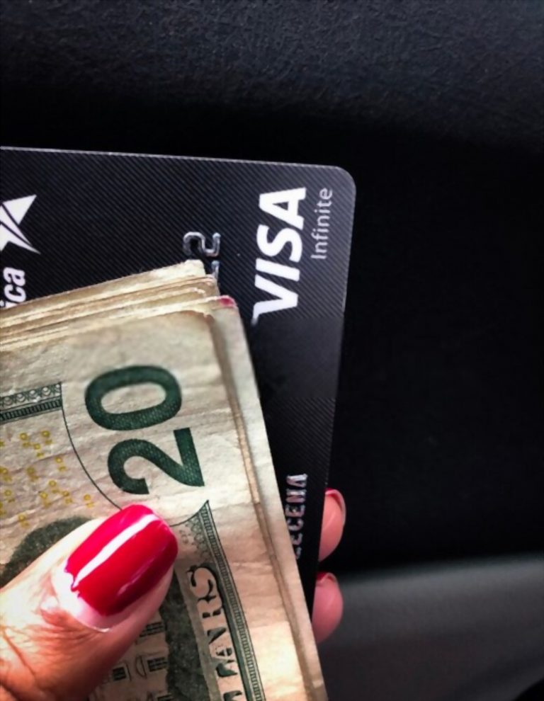 How To Use Your Lowes Credit Card Wisely How To Use Your Lowes Credit Card Wisely